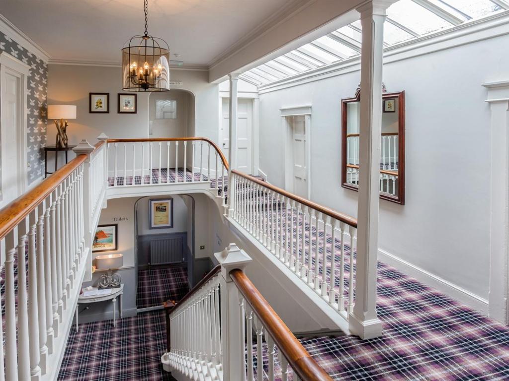 Cockhaven Arms Hotel Bishopsteignton ภายนอก รูปภาพ